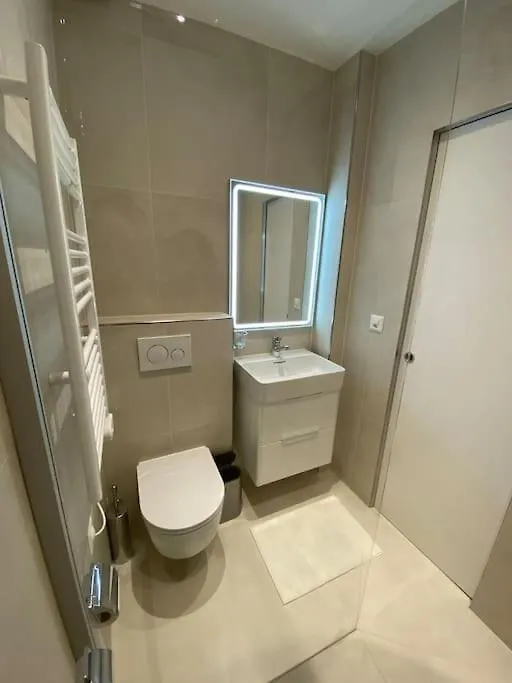 ז'נבה Luxueux Studio Aux Eaux-Vives 0*,